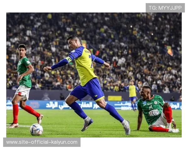 外援索罗金替补完成首秀 年轻球员获得大赛经验 外援索罗金替补完成首秀 年轻球员获得大赛经验